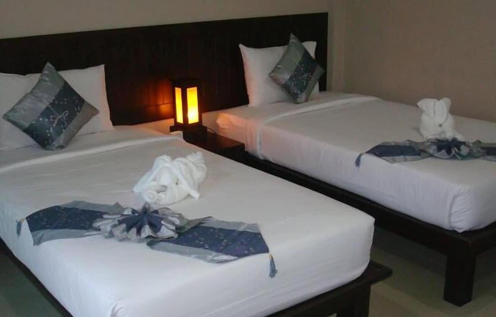 Ampha Place Hotel Mae Nam Εξωτερικό φωτογραφία