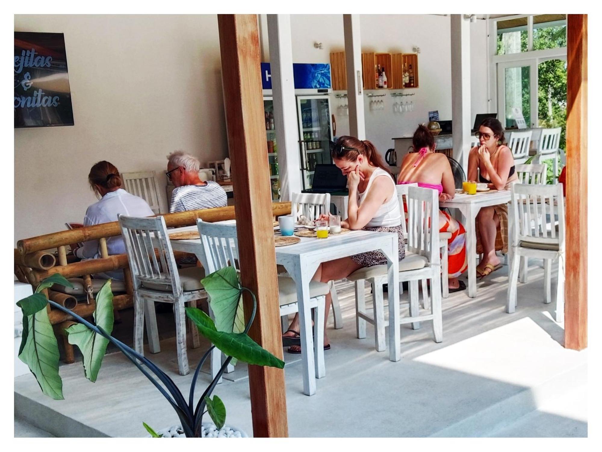 Ampha Place Hotel Mae Nam Εξωτερικό φωτογραφία