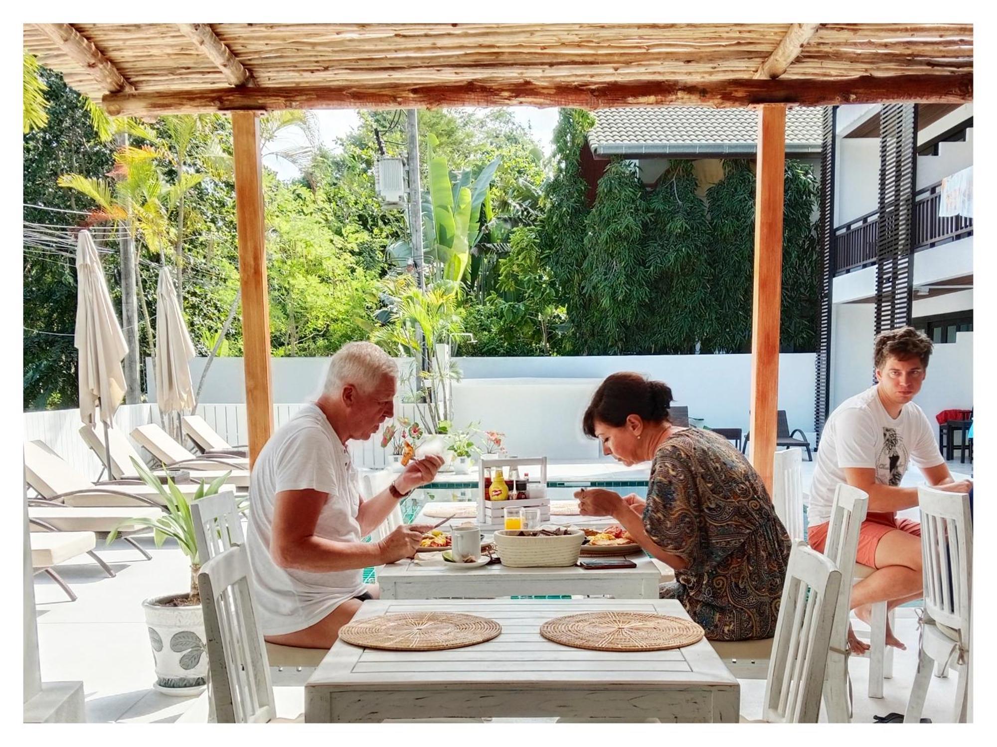 Ampha Place Hotel Mae Nam Εξωτερικό φωτογραφία
